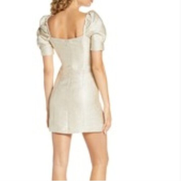 BB Dakota Powder Puff Dress (6) - Picture 2 of 2